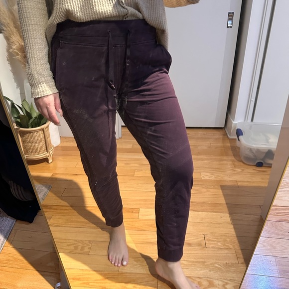 Lululemon Joggers - Picture 1 of 7